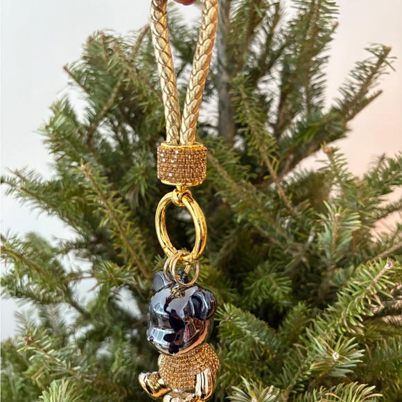 Gold Rhinestone Bear Keychain - Picture 8 of 9